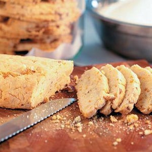 apricot-almond-biscotti