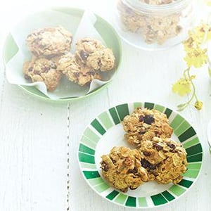 equal-stevia-cornflake-pistachio-cranberry-biscuits
