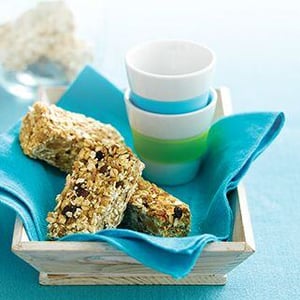 equal-stevia-muesli-slice
